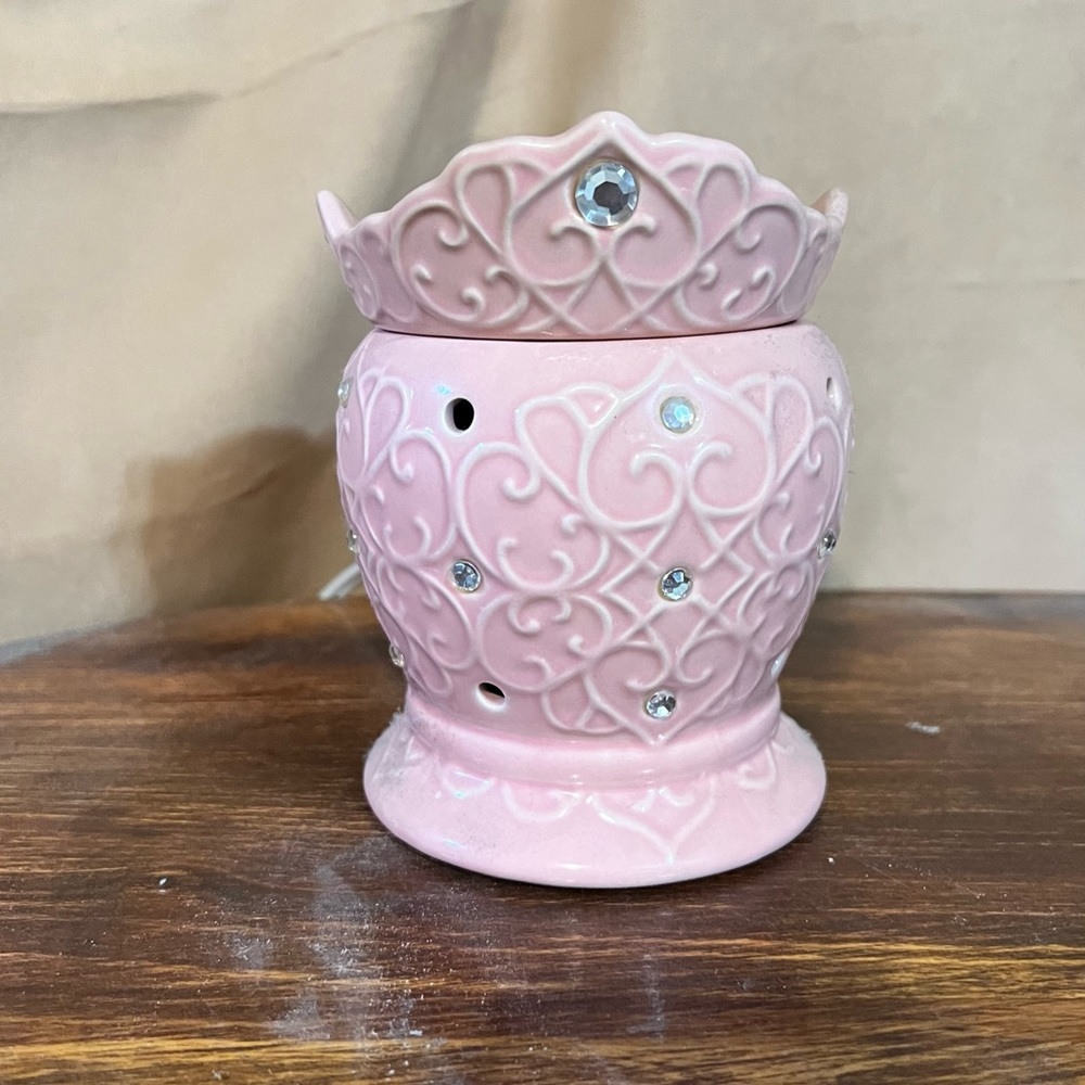 Scentsy “Tiara” princess warmer